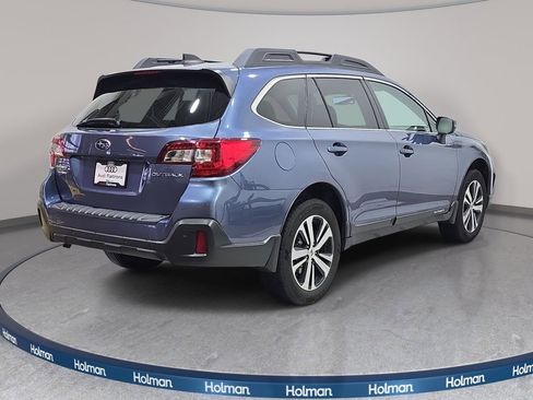 Used 2018 Subaru Outback 2.5i Limited image 6