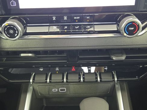 New 2026 Chevrolet Colorado W/T w/ WT Custom Package RWD image 19