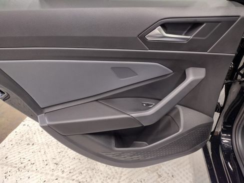 New 2026 Volkswagen Jetta SE FWD image 22