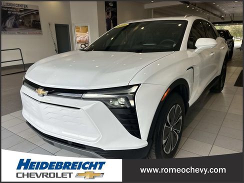 Used 2024 Chevrolet Blazer EV LT AWD/4WD image 6