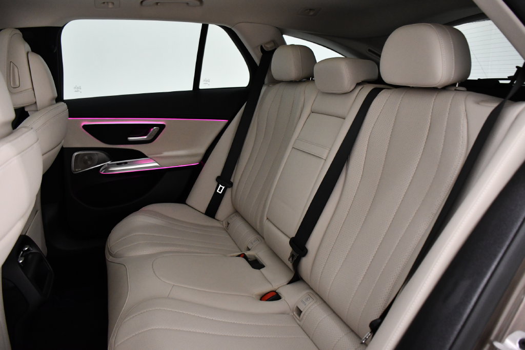 Used 2025 Mercedes-Benz E 450 4MATIC All-Terrain Wagon w/ Winter Package image 21