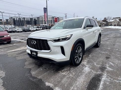 Used 2023 INFINITI QX60 Luxe image 7