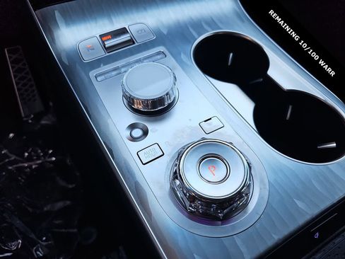 Used 2026 Genesis Electrified GV70 image 21