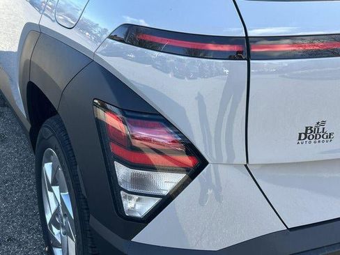 New 2026 Hyundai Kona SE image 37