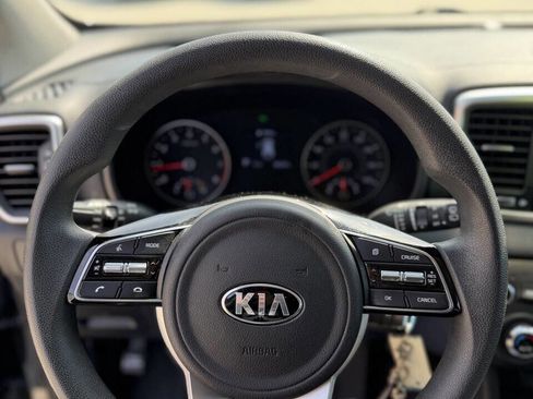 Used 2020 Kia Sportage LX w/ LX Popular Package image 13