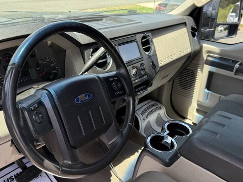 Used 2010 Ford F250 XLT AWD/4WD image 11