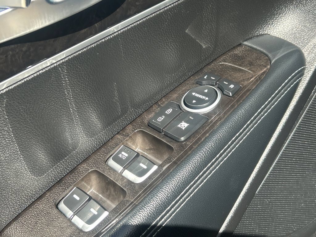 Used 2018 Kia Sorento LX w/ LX V6 Convenience Package AWD/4WD image 12