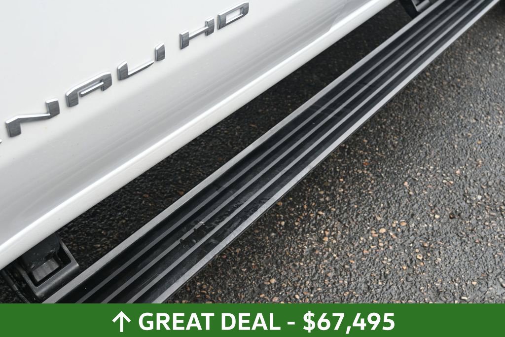 Used 2024 GMC Sierra 3500 Denali Ultimate AWD/4WD image 19