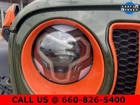 Used 2023 Jeep Wrangler Sport image 11