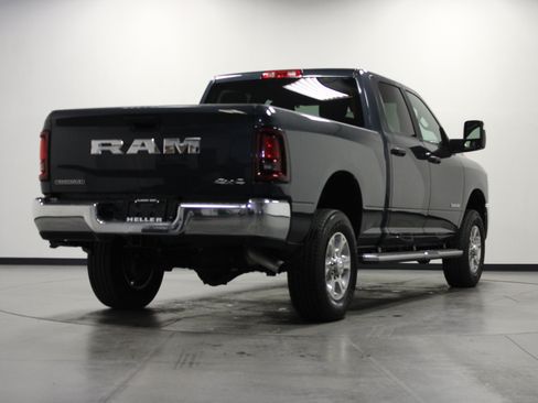 Used 2026 RAM 2500 Big Horn AWD/4WD image 4