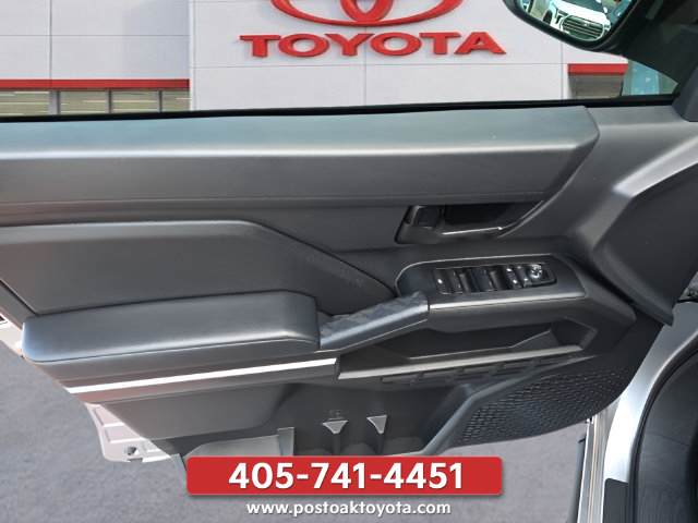 Used 2024 Toyota Tacoma SR5 AWD/4WD image 13