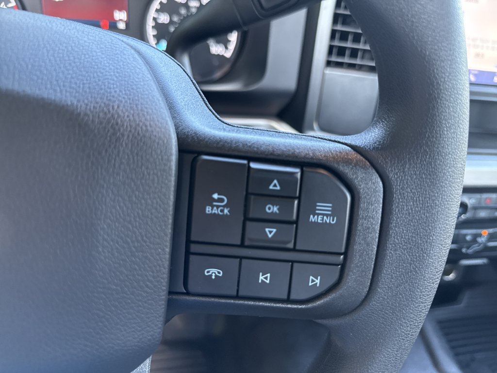 New 2026 Ford F350 XL w/ 360-Degree Camera Package RWD image 22