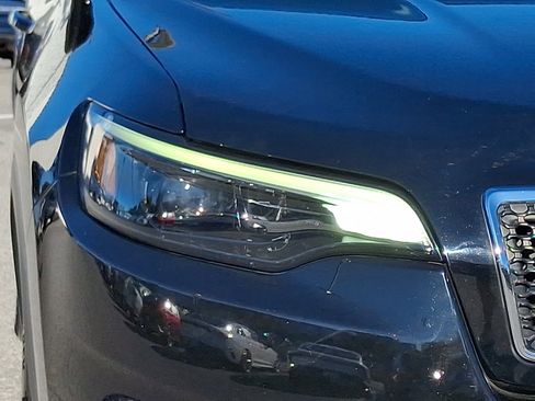 Used 2021 Jeep Cherokee Latitude Lux image 9