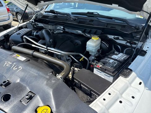 Used 2017 RAM 2500 SLT image 21