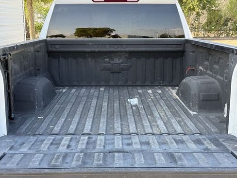 Used 2023 Chevrolet Silverado 1500 RST AWD/4WD image 29