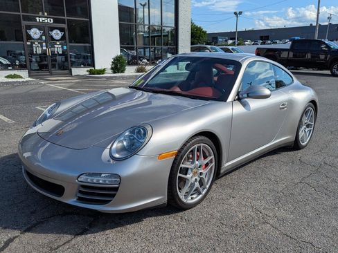 Used 2011 Porsche 911 Carrera 4S AWD/4WD image 2