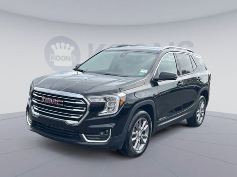 Used 2024 GMC Terrain SLT image 5