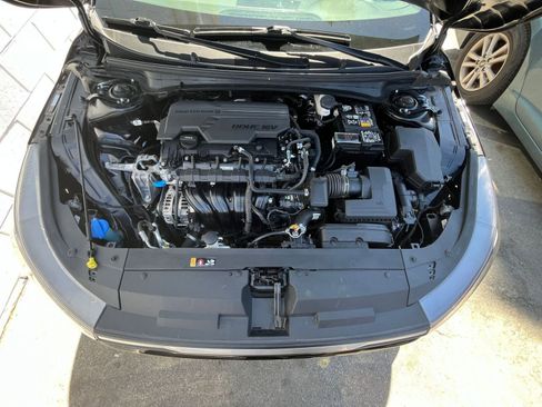 Used 2025 Kia K4 LXS image 31