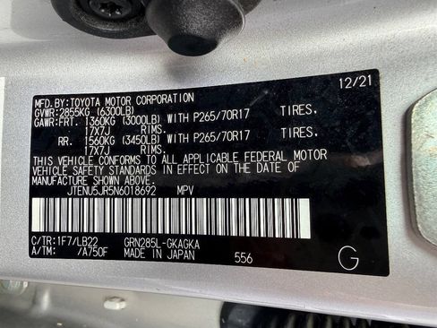 Used 2022 Toyota 4Runner SR5 Premium AWD/4WD image 41
