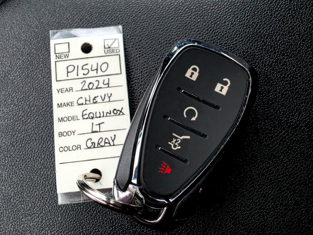 Used 2024 Chevrolet Equinox LT FWD image 53