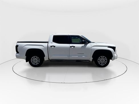 Used 2025 Toyota Tundra SR5 RWD image 9