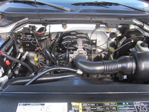 Used 2002 Ford F150 XL RWD image 18