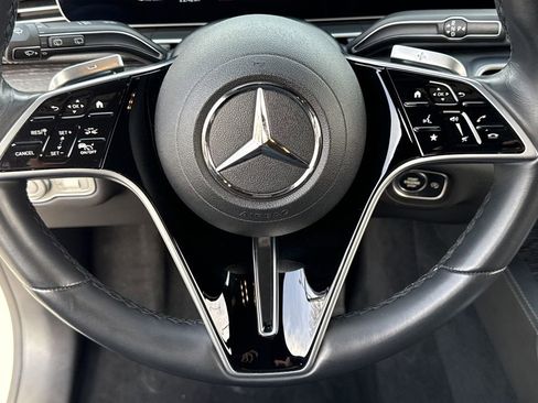 Used 2024 Mercedes-Benz GLS 450 4MATIC image 13