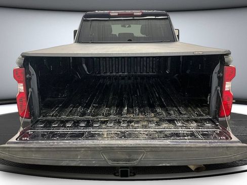 Used 2024 Chevrolet Silverado 2500 Custom w/ Custom Convenience Package AWD/4WD image 7