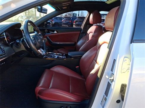 Certified 2022 Kia Stinger GT-Line w/ Sun & Sound Package image 12