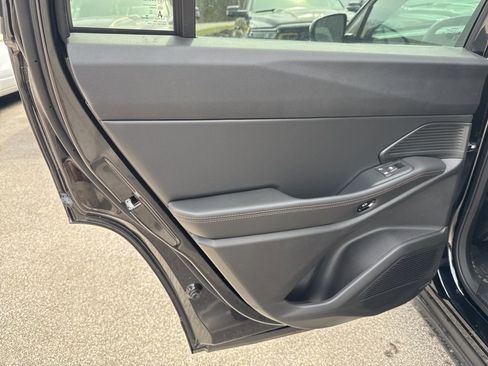 New 2026 Jeep Cherokee Limited image 24