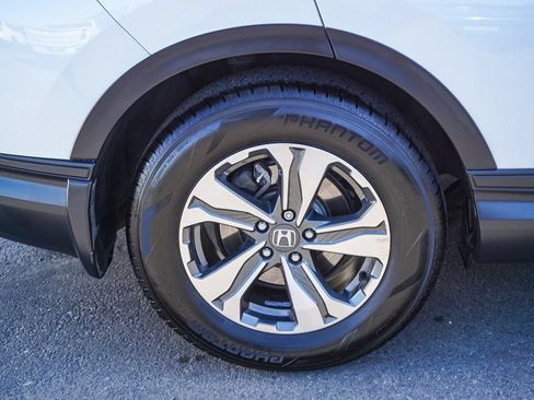 Used 2019 Honda CR-V LX image 8