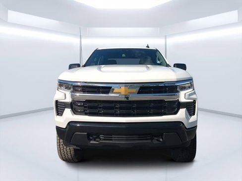 Used 2025 Chevrolet Silverado 1500 LT w/ Work Truck Package image 8