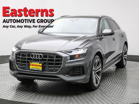 Used 2022 Audi Q8 Prestige w/ Prestige Package image 1