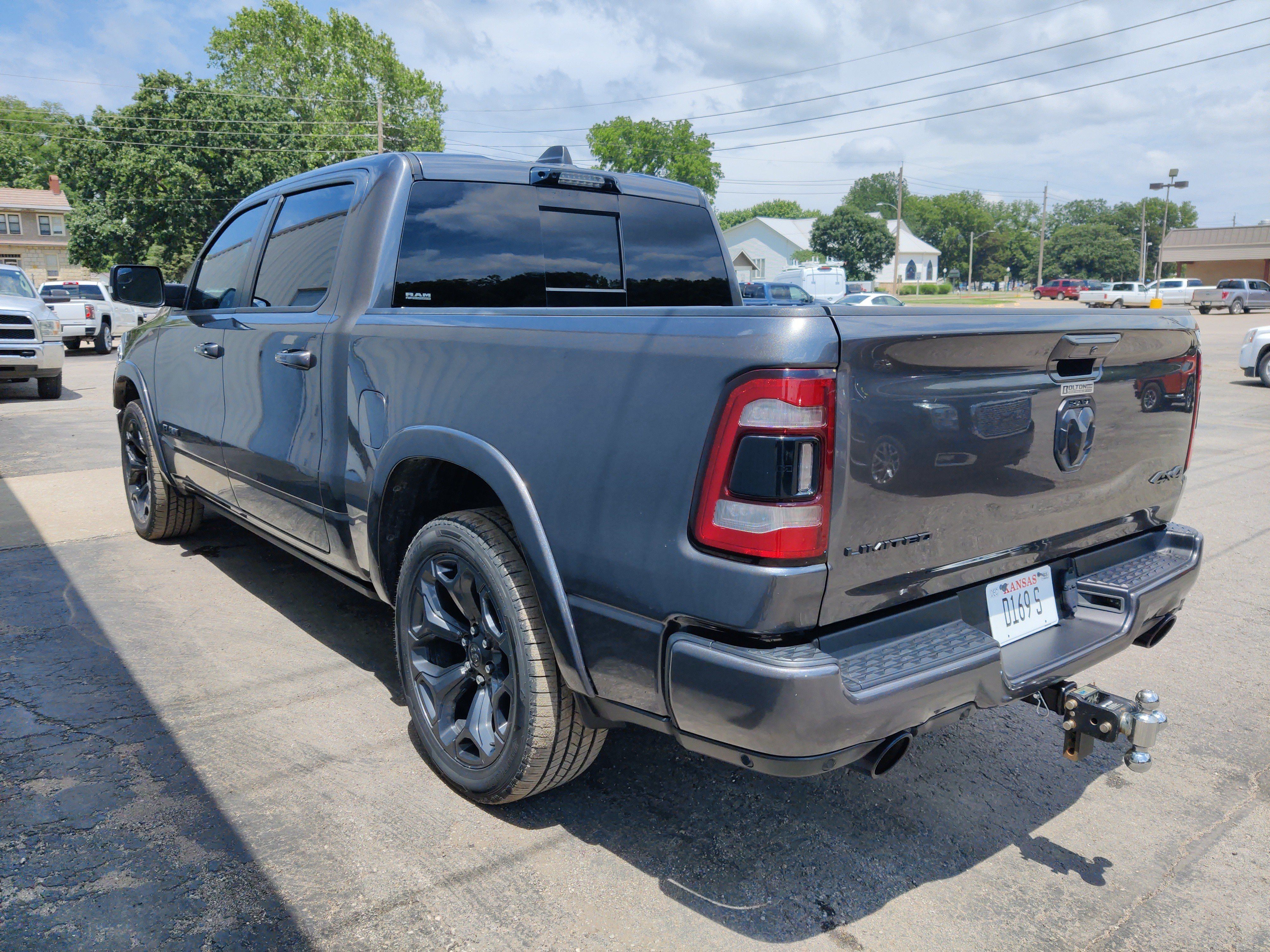 Used 2021 RAM 1500 Limited w/ Night Edition AWD/4WD image 11