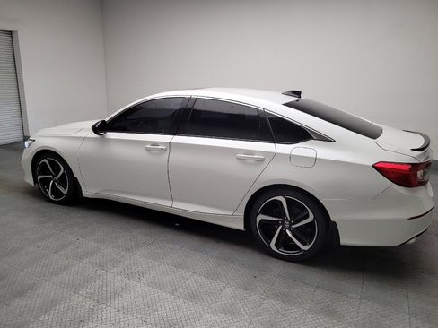 Used 2022 Honda Accord Sport image 3