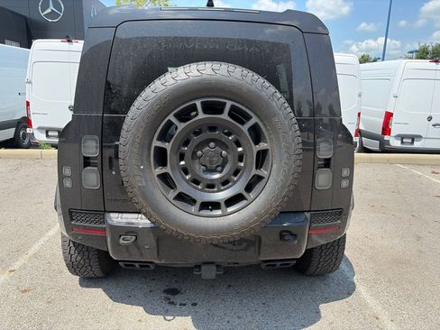 Certified 2026 Land Rover Defender 110 OCTA AWD/4WD image 6