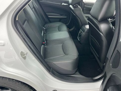 Used 2023 Chrysler 300 Touring L w/ Popular Equipment Group image 28