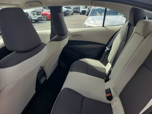 Used 2023 Toyota Corolla LE w/ LE Convenience Package image 8
