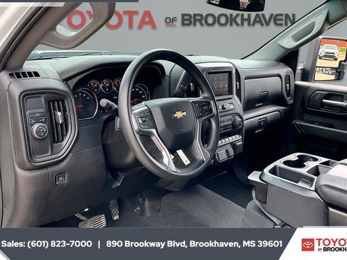 Used 2022 Chevrolet Silverado 2500 Custom w/ Gooseneck/5TH Wheel Package RWD image 14