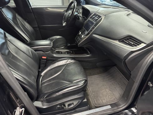 Used 2016 Lincoln MKC Reserve AWD/4WD image 10