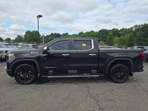 Used 2021 GMC Sierra 1500 Denali w/ Technology Package AWD/4WD image 4