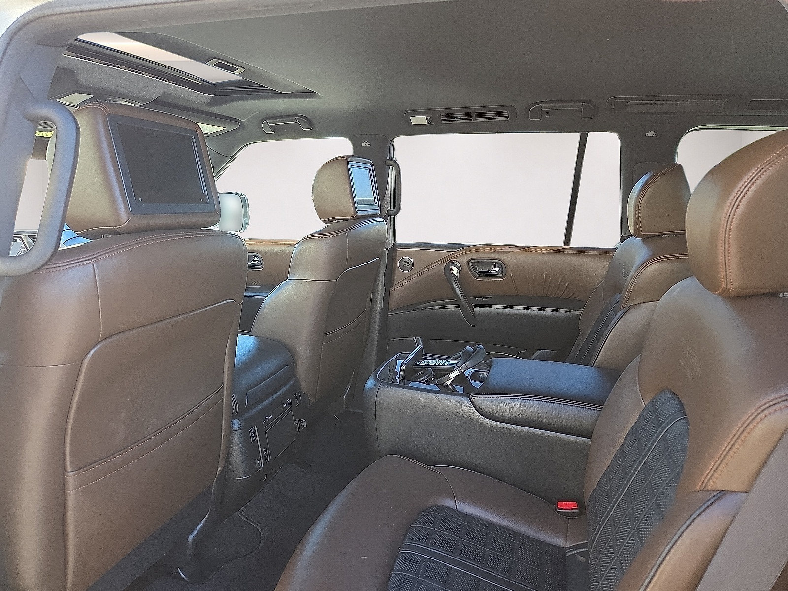 Used 2018 Nissan Armada Platinum w/ Captain Seat Package RWD image 20