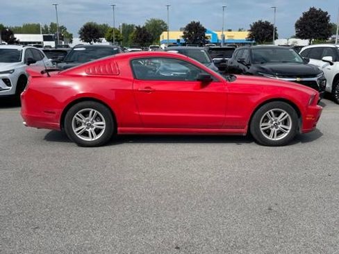 Used 2014 Ford Mustang Coupe RWD image 5