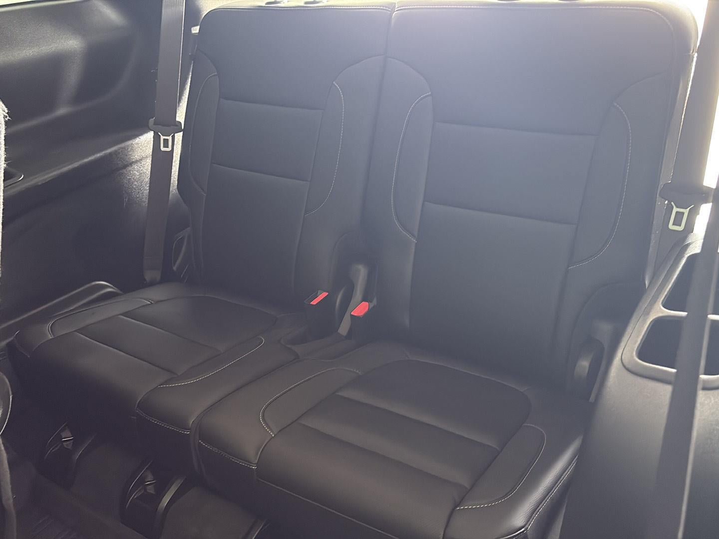 Used 2023 GMC Acadia SLT w/ Elevation Edition AWD/4WD image 9