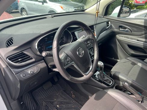 Used 2022 Buick Encore Preferred w/ Safety Package AWD/4WD image 9