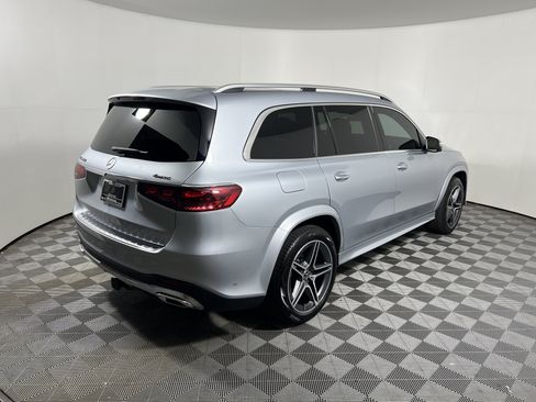 Certified 2025 Mercedes-Benz GLS 450 4MATIC image 5