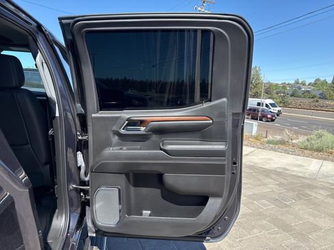 Used 2024 GMC Sierra 1500 Denali image 15