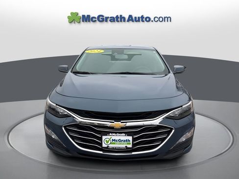 Used 2024 Chevrolet Malibu LT image 2