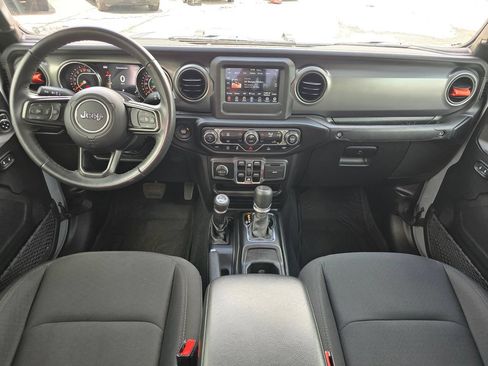 Used 2022 Jeep Gladiator Sport AWD/4WD image 5