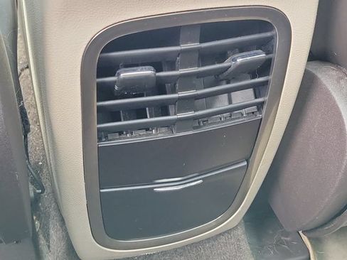 Used 2017 Lincoln MKC Reserve w/ Lincoln MKC Climate Package AWD/4WD image 14